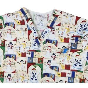 Peaches Uniforms Snowman Holiday Scrub Top Women's L Christmas‎ Print V-Neck